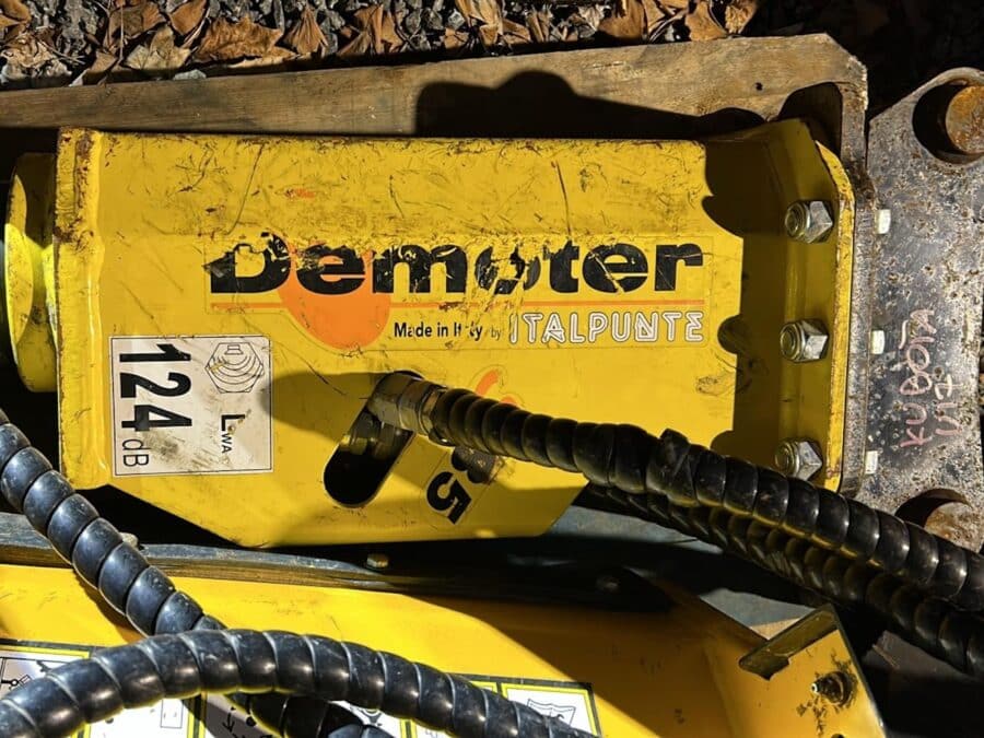 Kubota u17-3a martello completo di sella