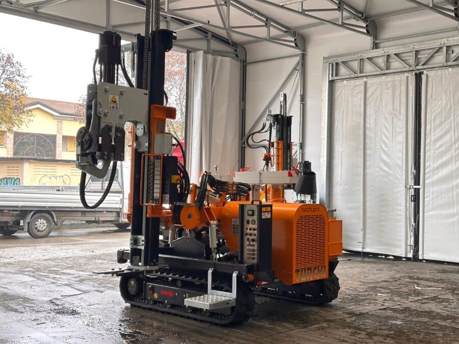 Struttura e telaio robusto TURCHI 300F 4500 kg