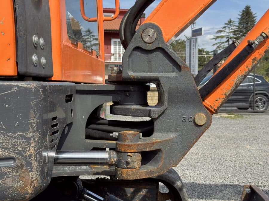 DOOSAN DX30Z snodo braccio sx