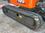 Hitachi ZX19U dettaglio carro fisso