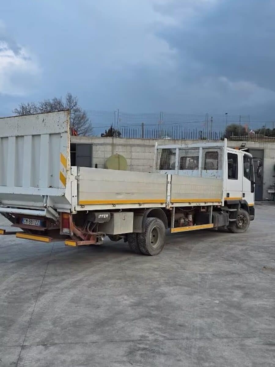 Iveco Eurocargo 8015 struttura cassone
