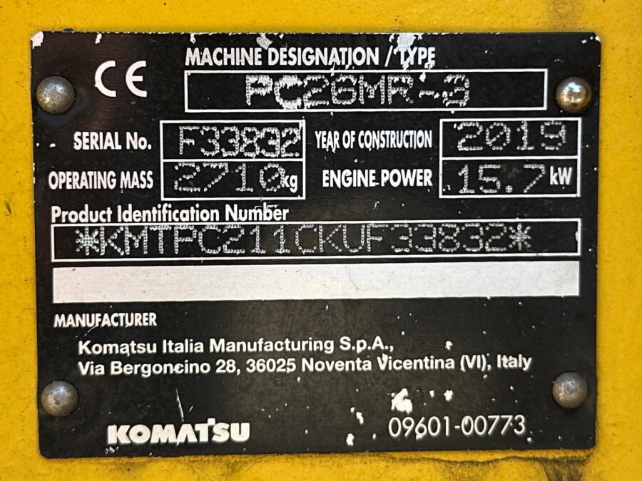 Komatsu PC26MR-3 usato anno 2019 Roma