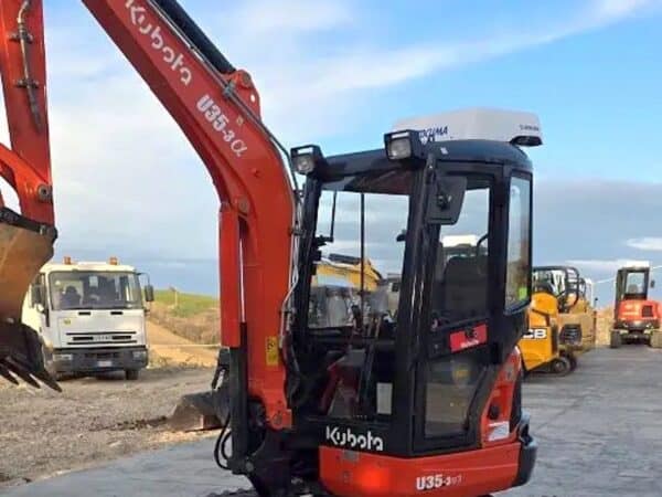 KUBOTA U35-3a3