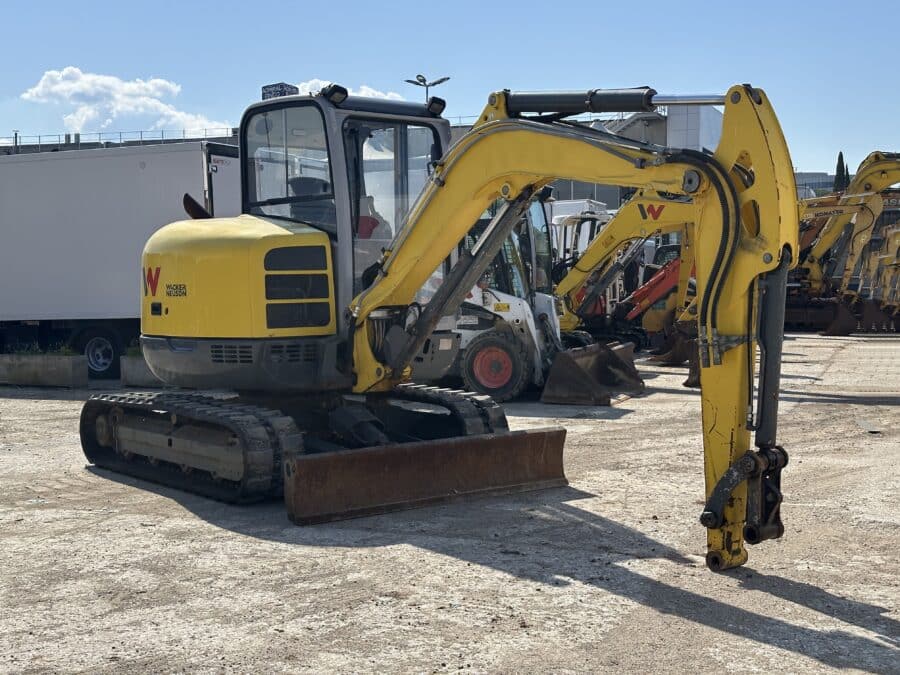 Miniescavatore girosagoma zero Wacker Neuson EZ53