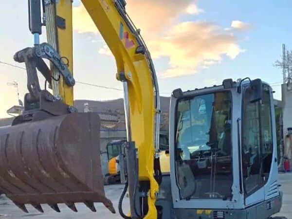 Wacker Neuson ET65 Escavatore compatto con attacco rapido idraulico