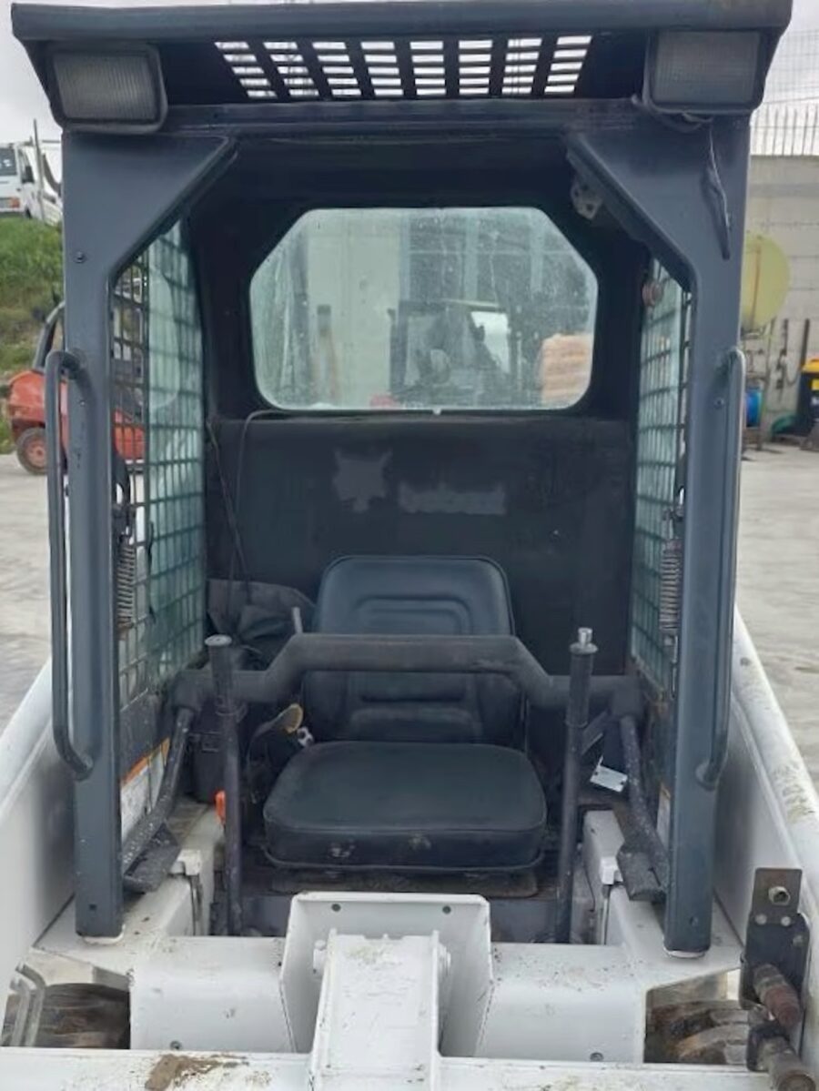 Bobcat 553 open cab with lever and pedal controls