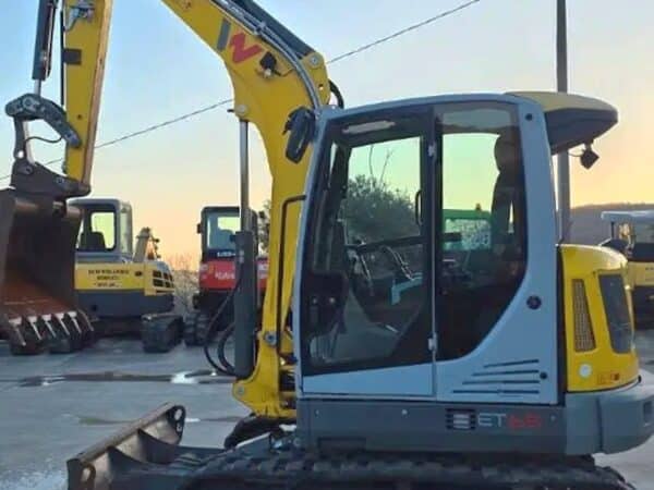 Wacker Neuson ET65 Cabina chiusa con aria condizionata