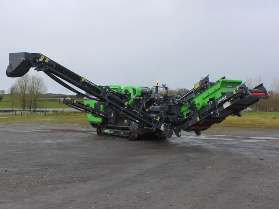 EvoQuip Bison 220R vista con nastri trasportatori