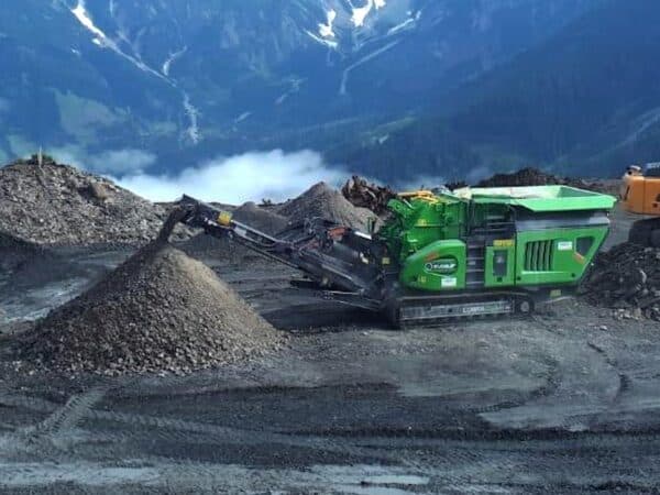 Cobra 230R trasporto e dimensioni compatte cantiere