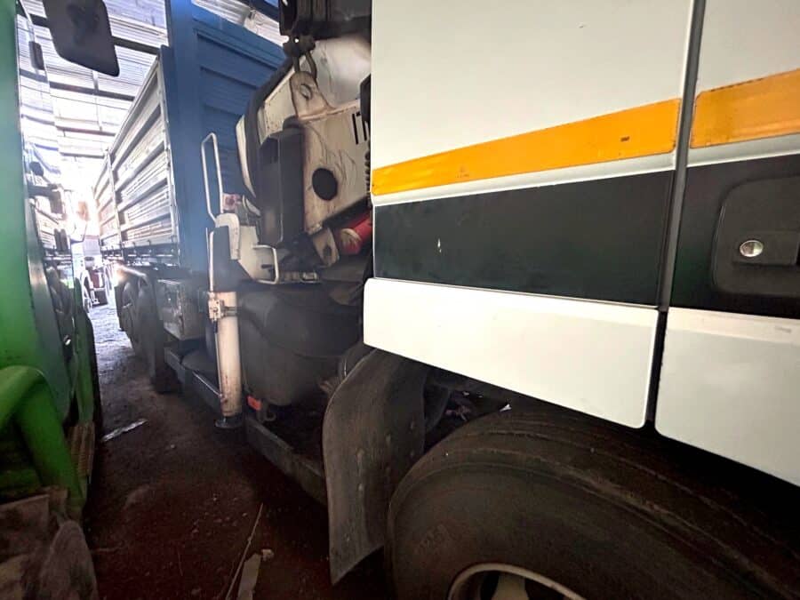 altra vista gru bonfiglioli p19000xl mercedes actros 1831