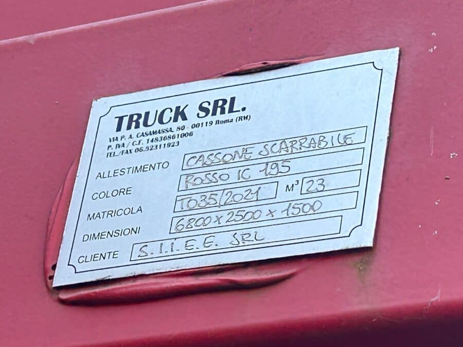 Targhetta identificativa cassone e allestimento Scania 420