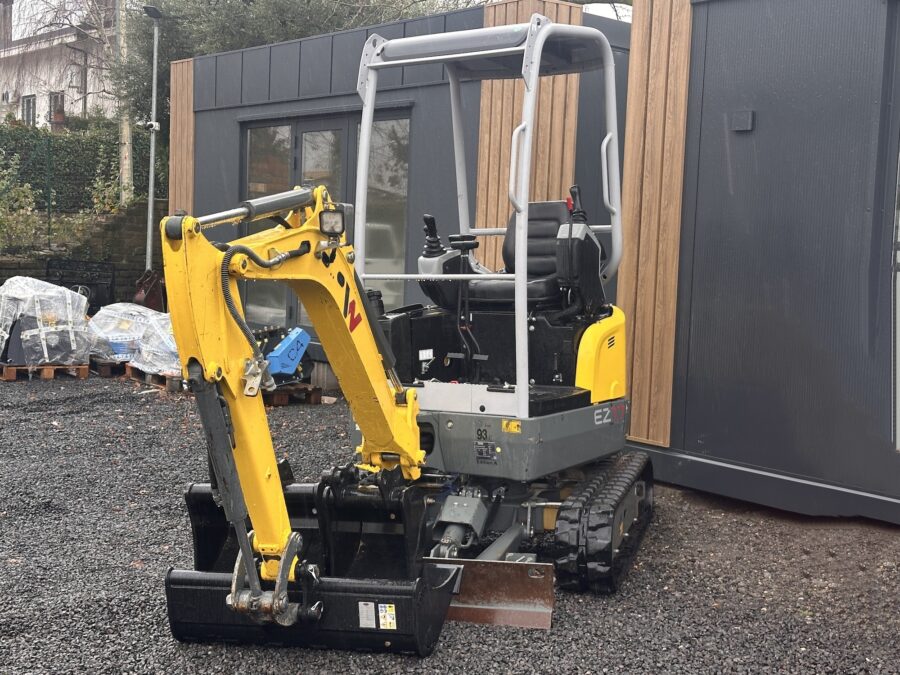 Wacker Neuson EZ17 zero-tail swing mini excavator front view