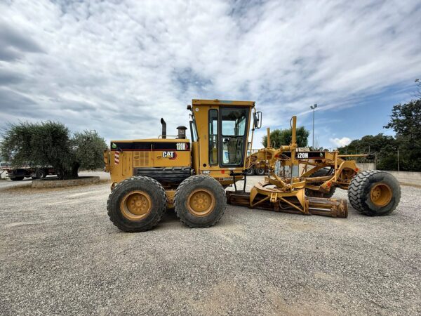 Caterpillar 120H motorgrader usato: vista laterale destra